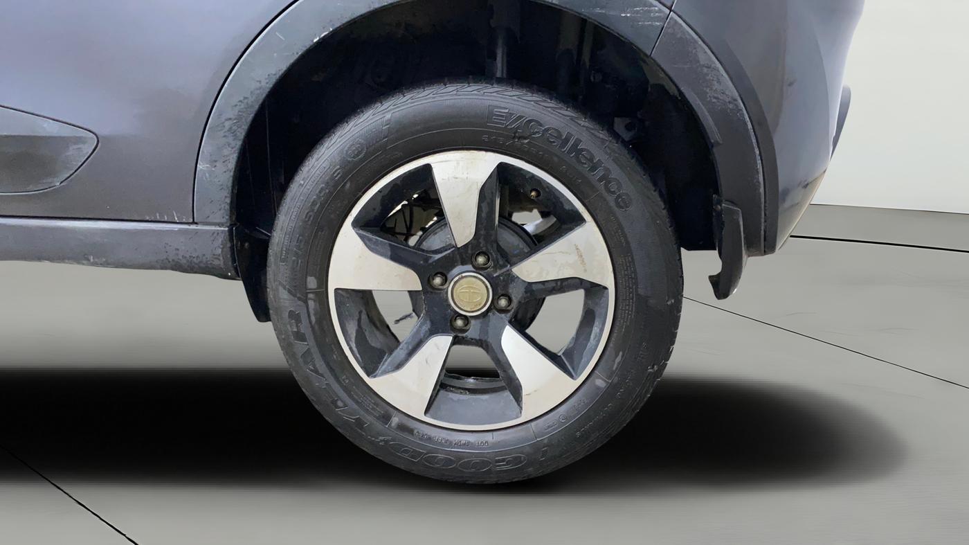 2019 Tata NEXON XZ PLUS PETROL, Petrol, Manual, 73,781 km, Left Rear Wheel