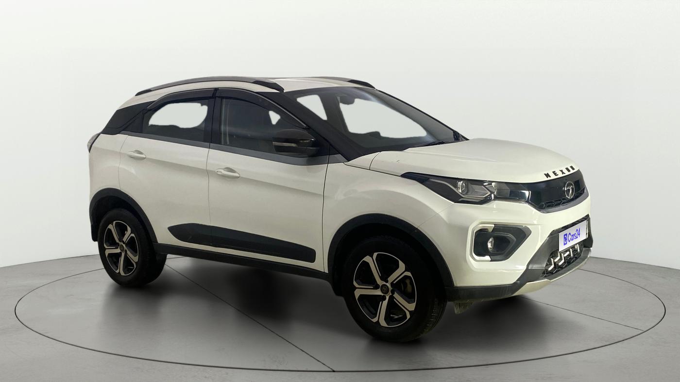 2021 Tata NEXON XZA PLUS SUNROOF DIESEL, Diesel, Automatic, 52,702 km, Right Front Diagonal