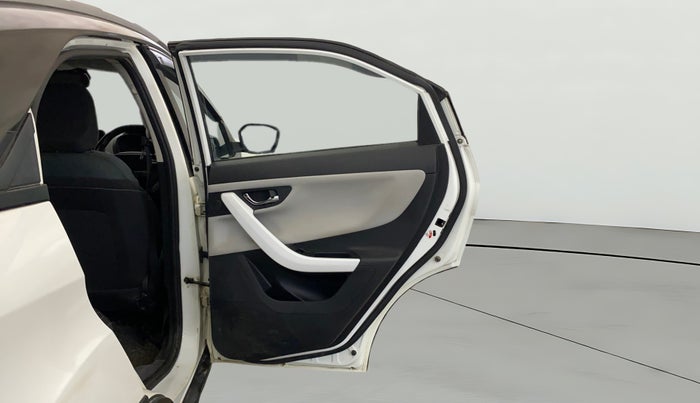 2023 Tata NEXON CREATIVE + SUNROOF 1.2 PETROL, Petrol, Manual, 39,460 km, RHS Rear Door