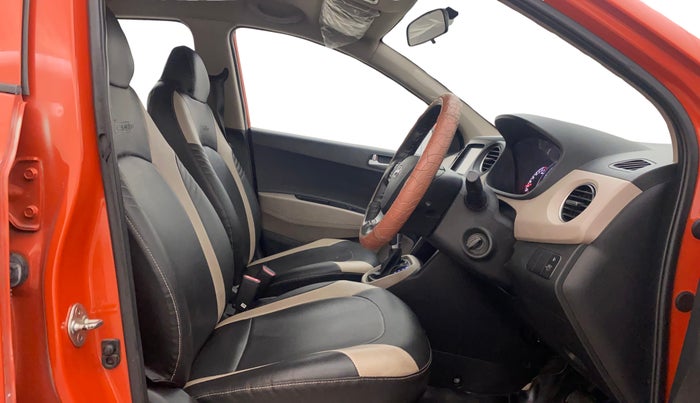 2019 Hyundai Grand i10 SPORTZ AT 1.2 KAPPA VTVT, Petrol, Automatic, 20,233 km, Right Side Front Door Cabin