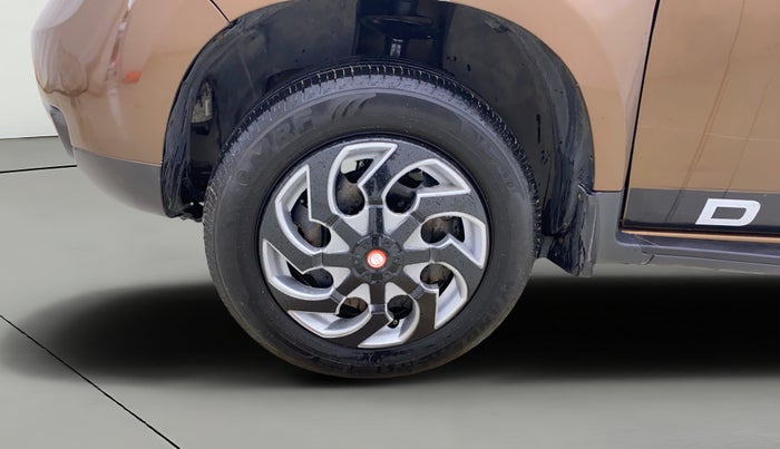 2018 Renault Duster RXE PETROL, Petrol, Manual, 77,522 km, Left Front Wheel