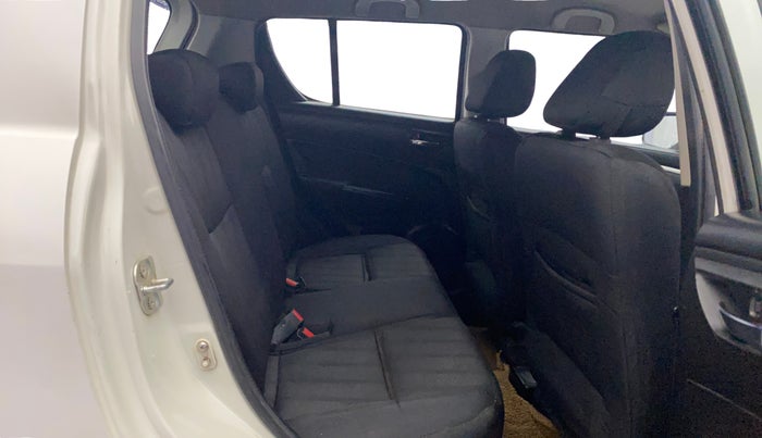 2012 Maruti Swift VDI, Diesel, Manual, 85,750 km, Right Side Rear Door Cabin