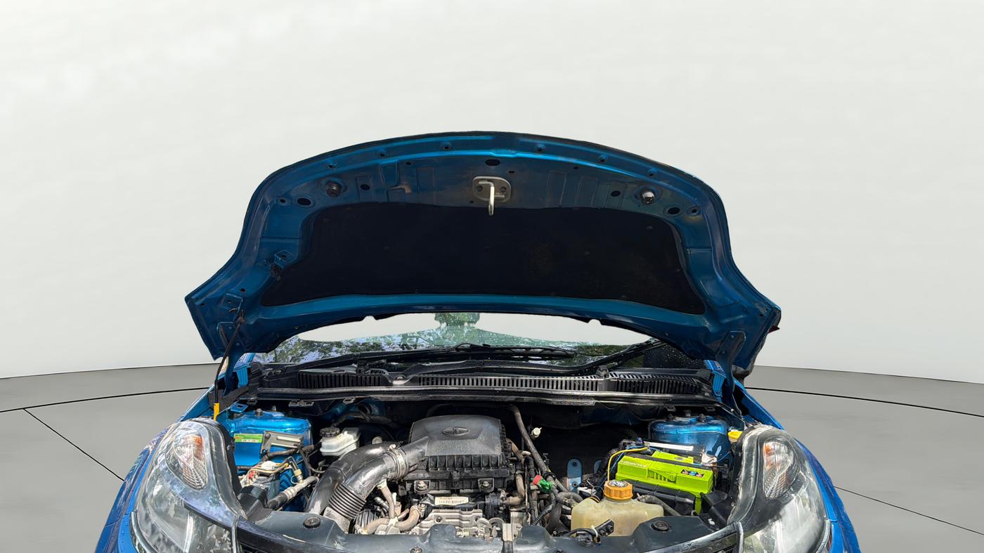 2018 Tata NEXON XM PETROL, Petrol, Manual, 43,767 km, Open Bonet