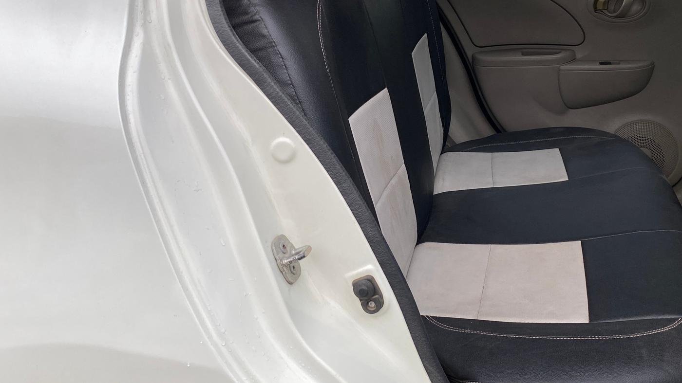 2016 Renault Pulse RXL PETROL, Petrol, Manual, 99,676 km, Right Side Rear Door Cabin