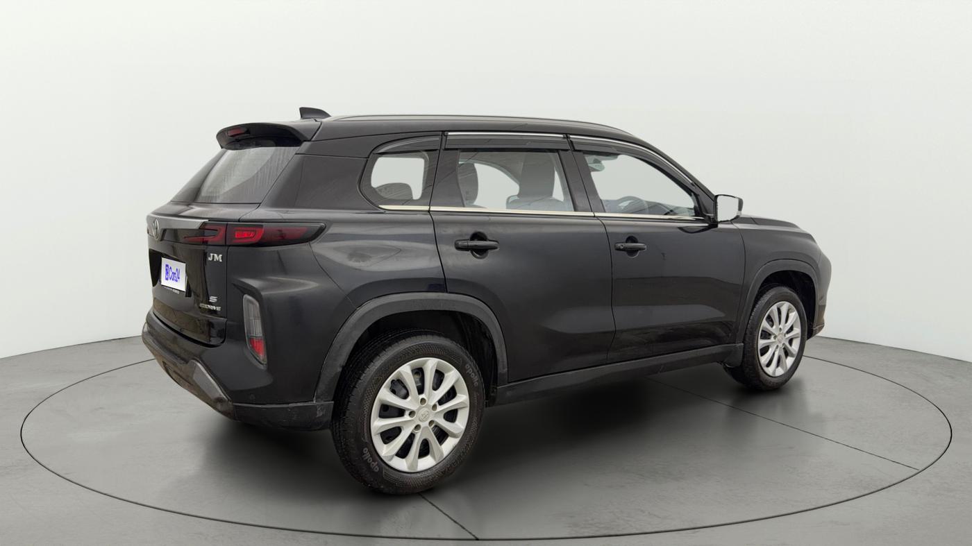 2024 Toyota URBAN CRUISER HYRYDER S NEO DRIVE, Petrol, Manual, 18,706 km, Right Back Diagonal
