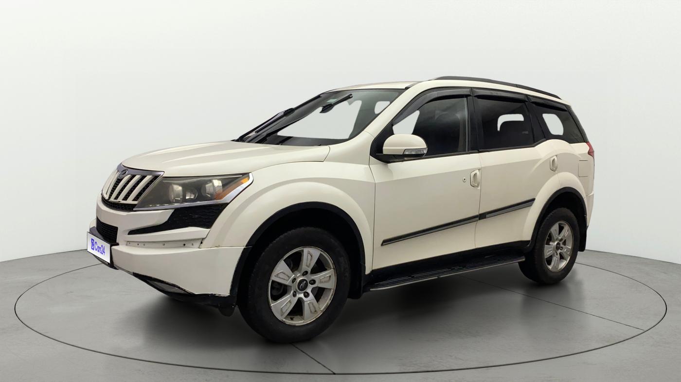 2012 Mahindra XUV500 W8, Diesel, Manual, 1,55,674 km, Left Front Diagonal