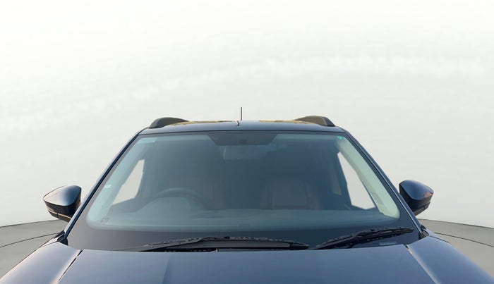 2025 Skoda KUSHAQ  Signature 1.0L TSI MT , Petrol, Manual, 4,742 km, Front Windshield