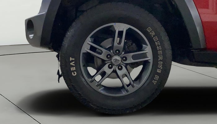 2021 Mahindra Thar LX D 4WD MT CONVERTIBLE, Diesel, Manual, 84,191 km, Left Front Wheel