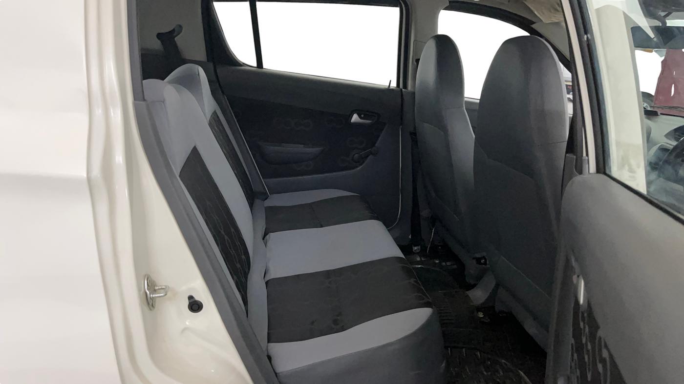 2015 Maruti Alto 800 LXI, Petrol, Manual, 24,402 km, Right Side Rear Door Cabin