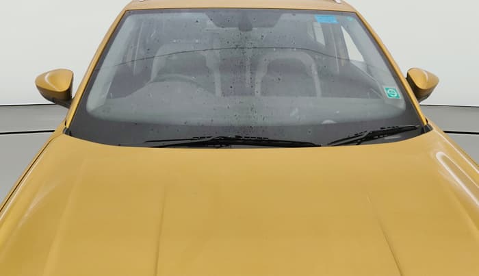 2022 Volkswagen TAIGUN TOPLINE 1.0 TSI AT, Petrol, Automatic, 28,405 km, Front Windshield