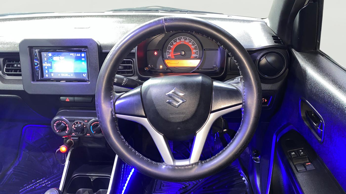 2022 Maruti IGNIS SIGMA 1.2, Petrol, Manual, 5,802 km, Steering Wheel Close Up