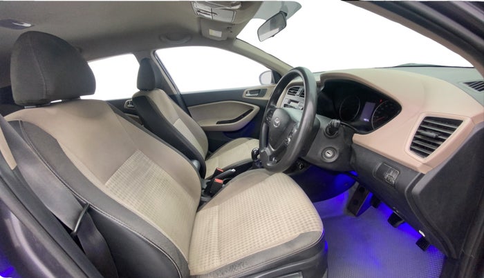 2019 Hyundai Elite i20 SPORTZ 1.2, Petrol, Manual, 49,285 km, Right Side Front Door Cabin