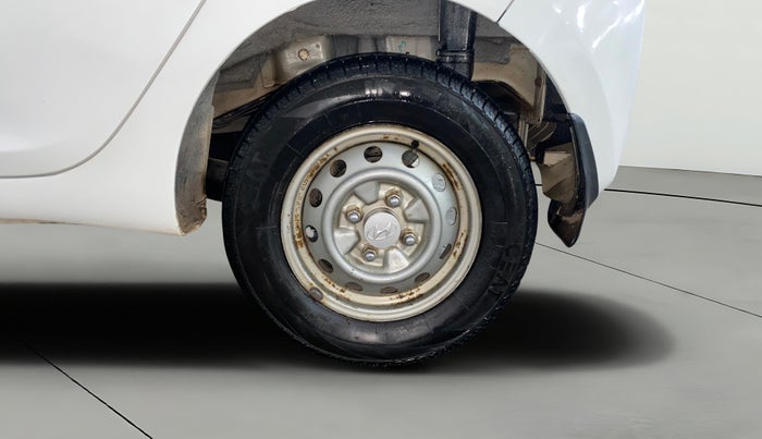 2016 Hyundai Eon ERA +, Petrol, Manual, 47,904 km, Left Rear Wheel