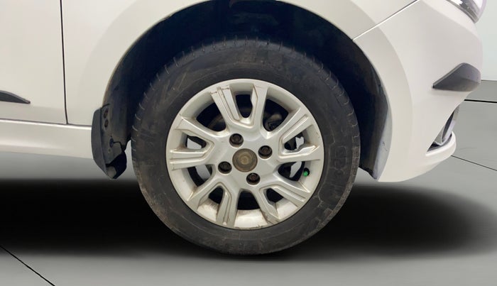 2017 Tata Tiago XZA PETROL, Petrol, Automatic, 21,763 km, Right Front Wheel