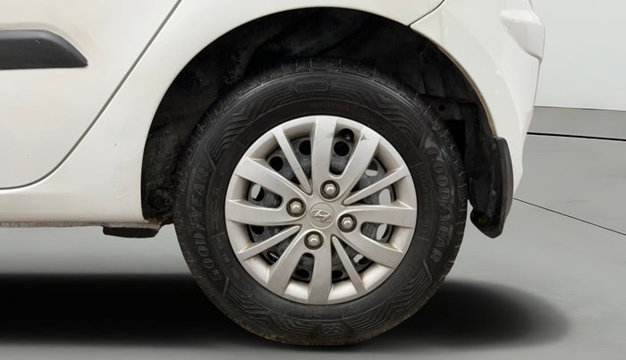 2013 Hyundai i10 MAGNA 1.2, Petrol, Manual, 71,314 km, Left Rear Wheel