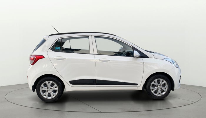 2015 Hyundai Grand i10 SPORTZ 1.2 KAPPA VTVT, Petrol, Manual, 63,232 km, Right Side View
