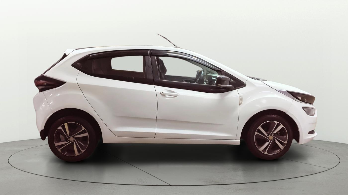 2020 Tata ALTROZ XZ PETROL, Petrol, Manual, 38,895 km, Right Side View
