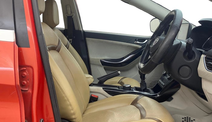 2020 Tata NEXON XZ PLUS PETROL, Petrol, Manual, 60,906 km, Right Side Front Door Cabin