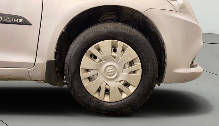 2015 Maruti Swift Dzire LXI, Petrol, Manual, 92,052 km, Right Front Wheel
