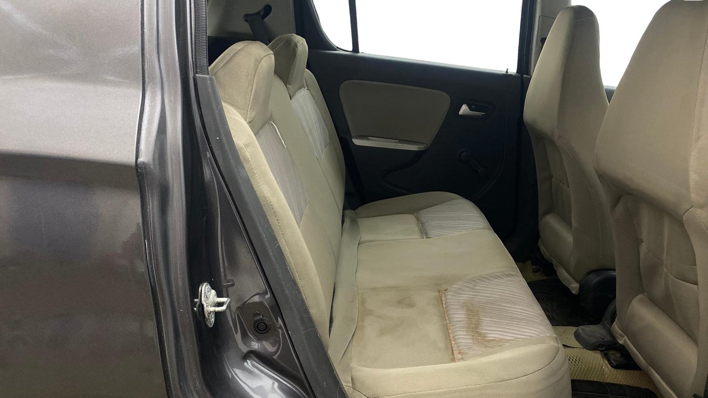 2016 Maruti Alto K10 VXI, Petrol, Manual, 75,713 km, Right Side Rear Door Cabin