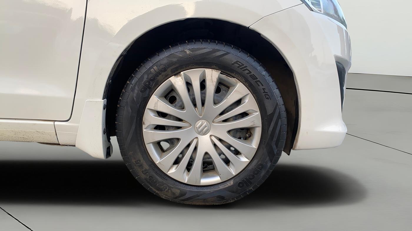 2015 Maruti Ertiga VDI, Diesel, Manual, 74,673 km, Right Front Wheel