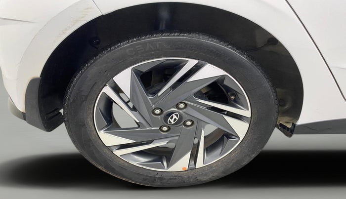 2022 Hyundai NEW I20 ASTA (O) 1.0 TURBO GDI DCT, Petrol, Automatic, 41,669 km, Right Rear Wheel