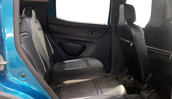 2022 Renault Kwid RXT 1.0, Petrol, Manual, 42,204 km, Right Side Rear Door Cabin