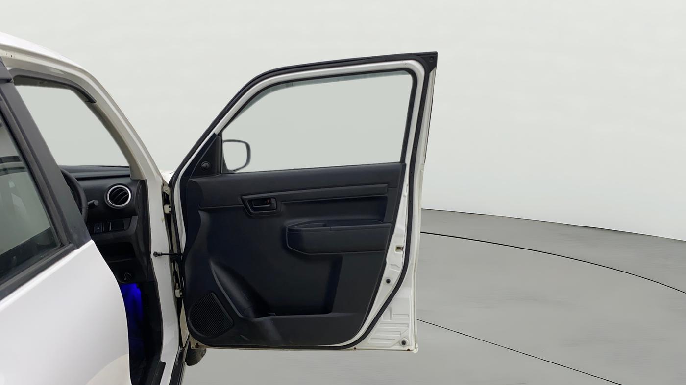 2020 Maruti S PRESSO VXI PLUS AMT, Petrol, Automatic, 19,538 km, RHS Front Door