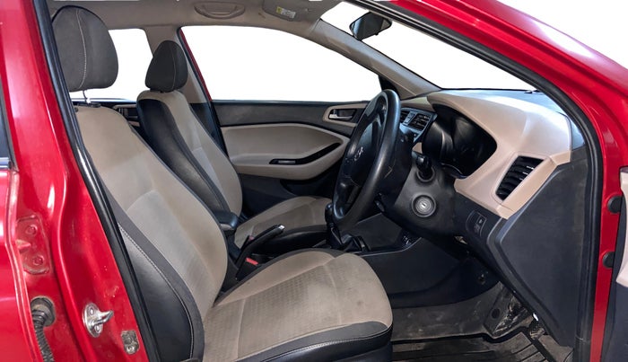 2017 Hyundai Elite i20 MAGNA EXECUTIVE 1.2, Petrol, Manual, 33,349 km, Right Side Front Door Cabin