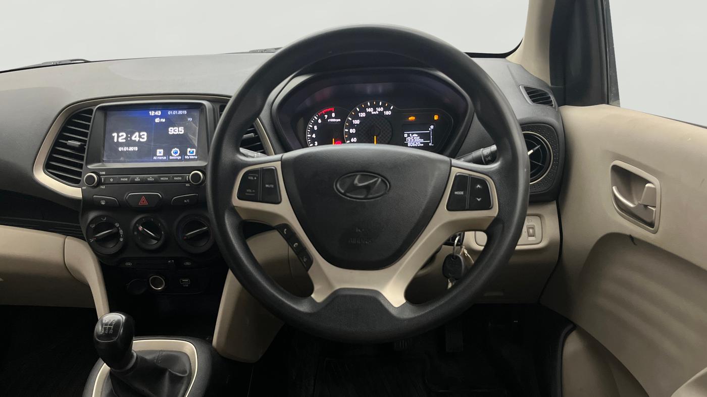 2019 Hyundai NEW SANTRO SPORTZ MT, Petrol, Manual, 80,574 km, Steering Wheel Close Up