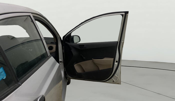 2016 Hyundai XCENT PRIME T CRDI, Diesel, Manual, 45,145 km, RHS Front Door