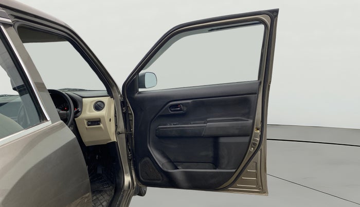 2020 Maruti New Wagon-R LXI 1.0, CNG, Manual, 1,15,676 km, RHS Front Door