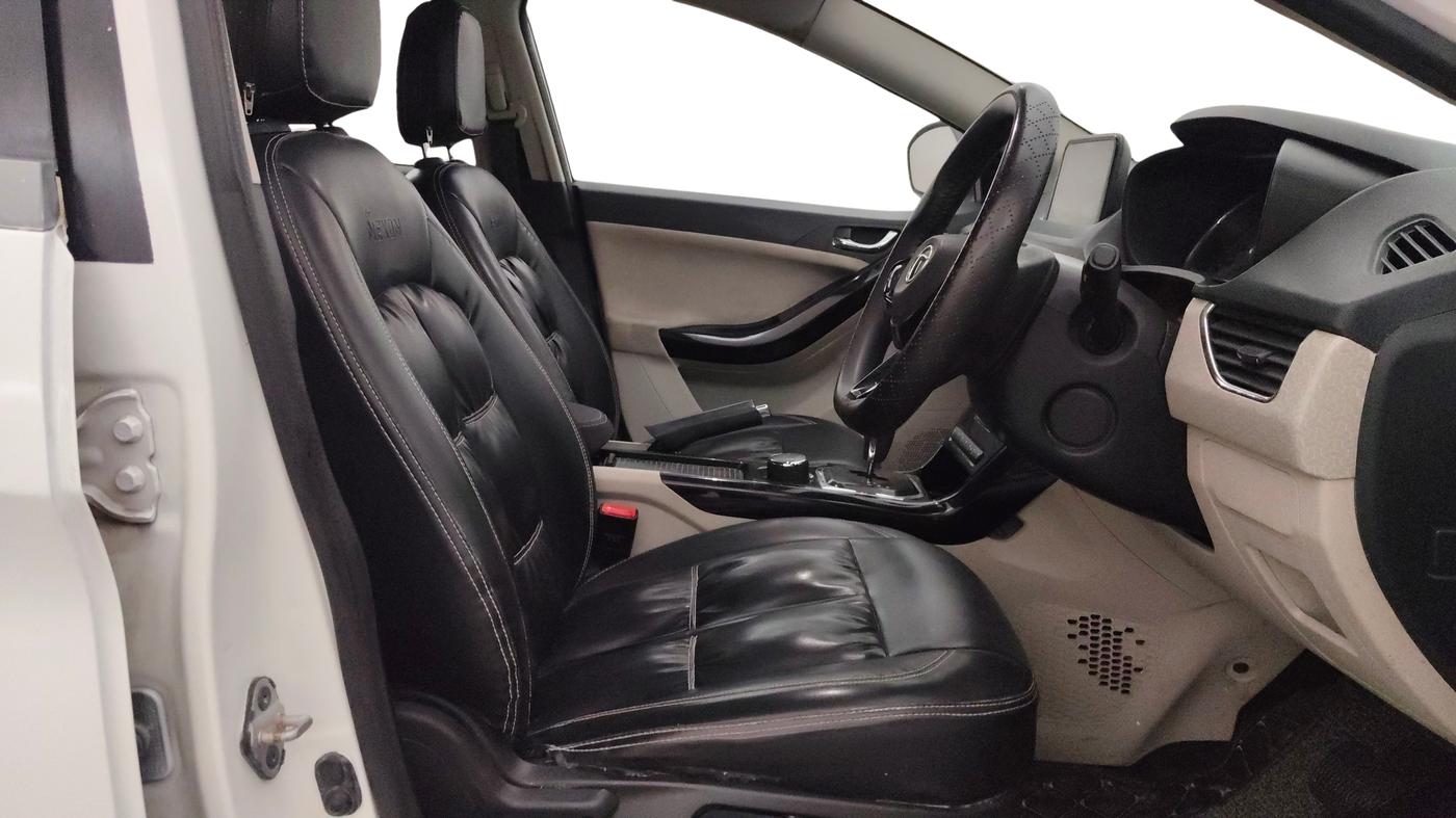 2021 Tata NEXON XZA PLUS DIESEL, Diesel, Automatic, 93,934 km, Right Side Front Door Cabin