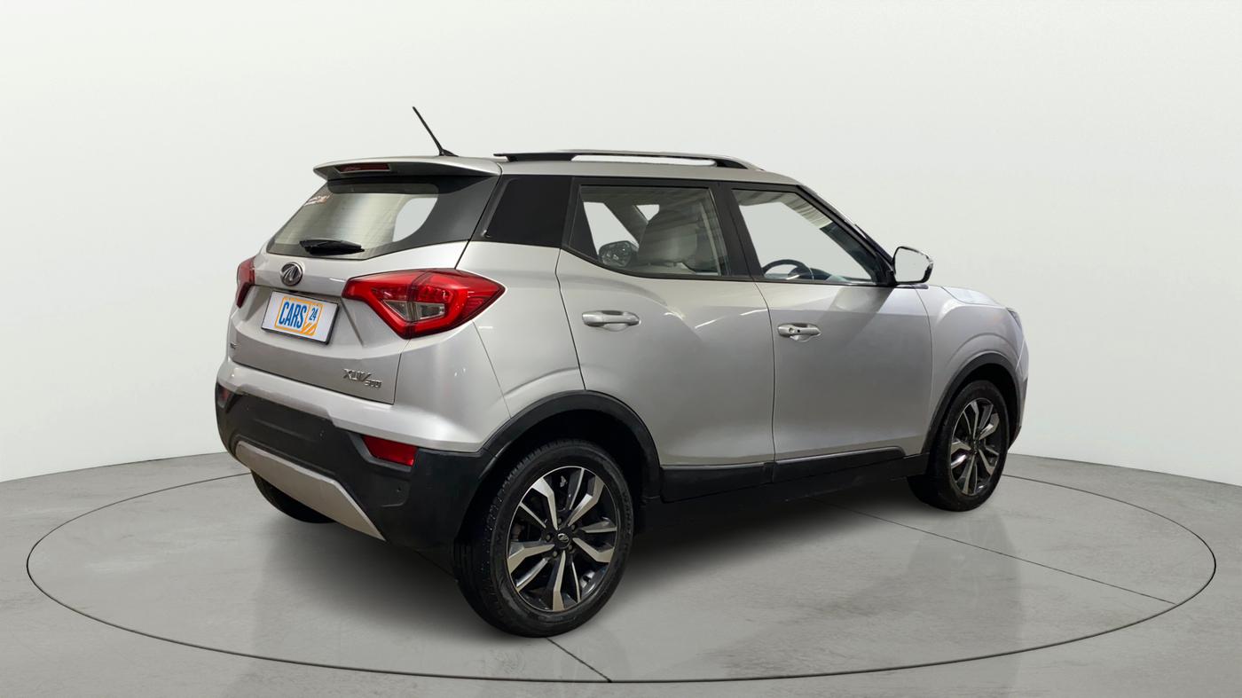 2019 Mahindra XUV300 W8 (O) 1.2 PETROL, Petrol, Manual, 61,868 km, Right Back Diagonal