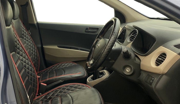 2016 Hyundai Grand i10 MAGNA 1.1 CRDI, Diesel, Manual, 94,677 km, Right Side Front Door Cabin