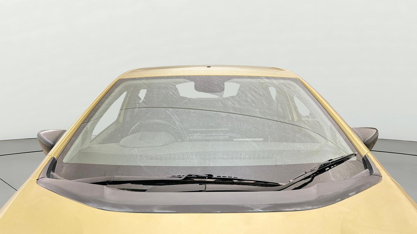 2020 Tata ALTROZ XE PETROL, CNG, Manual, 57,079 km, Front Windshield