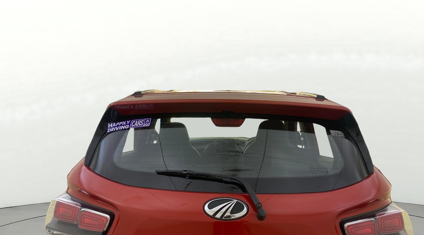 2017 Mahindra KUV 100 NXT K8 P 6 STR, Petrol, Manual, 19,051 km, Rear Windshield