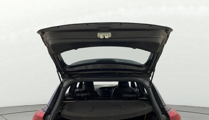 2016 Hyundai i20 Active 1.2 SX, Petrol, Manual, 73,422 km, Boot Door Open