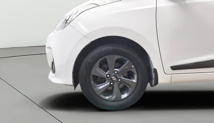 2019 Hyundai Grand i10 SPORTZ 1.2 KAPPA VTVT DUAL TONE, Petrol, Manual, 55,732 km, Left Front Wheel