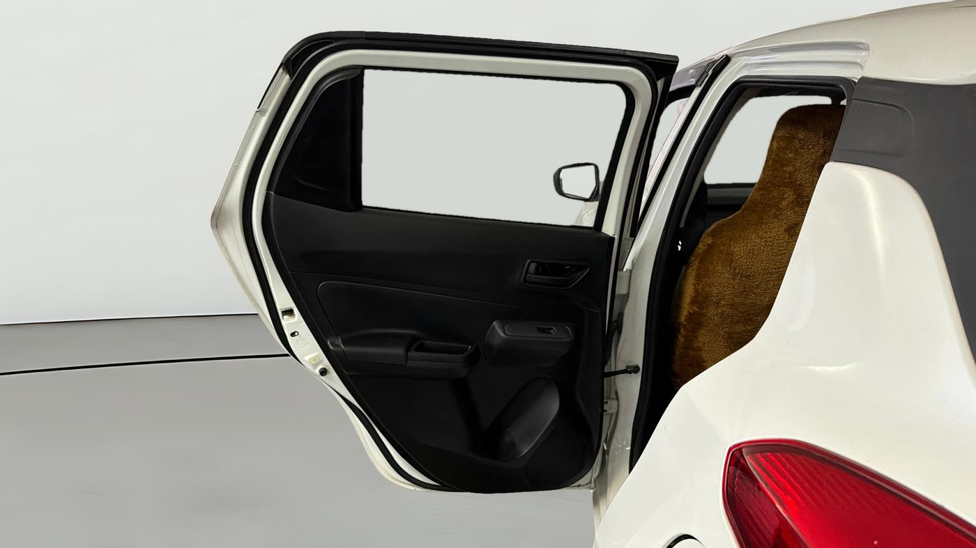 2022 Maruti Swift LXI, Petrol, Manual, 1,42,854 km, LHS Rear Door