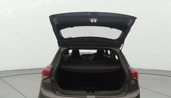 2016 Hyundai Elite i20 SPORTZ 1.2, Petrol, Manual, 71,856 km, Boot Door Open