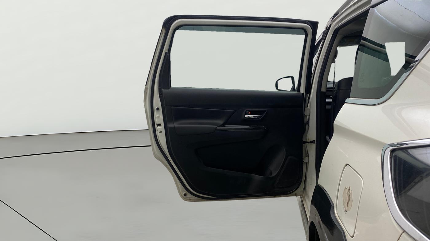 2022 Maruti XL6 ALPHA AT, Petrol, Automatic, 75,299 km, LHS Rear Door