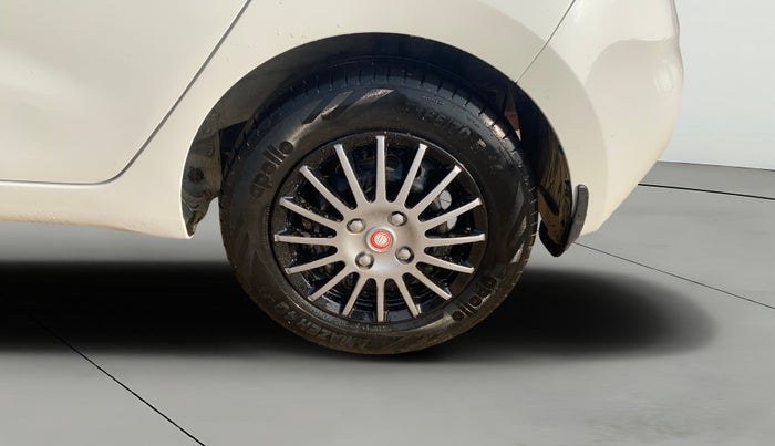 2018 Hyundai Grand i10 MAGNA 1.2 KAPPA VTVT, Petrol, Manual, 1,11,736 km, Left Rear Wheel