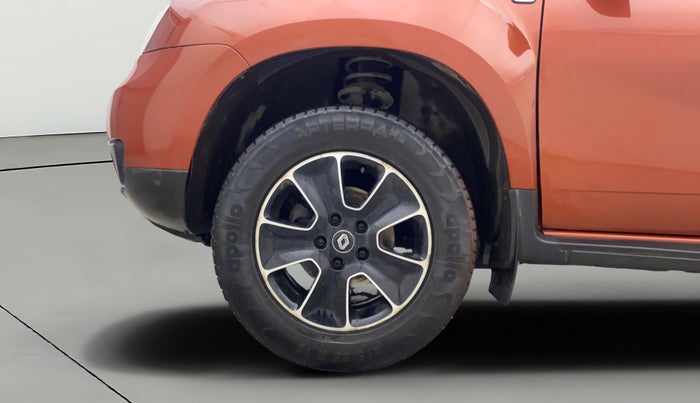 2018 Renault Duster RXS CVT, Petrol, Automatic, 42,181 km, Left Front Wheel