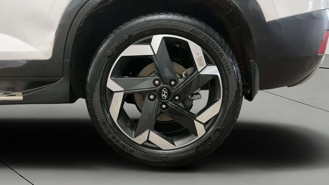 2021 Hyundai ALCAZAR 1.5 SIGNATURE (O) AT 6STR, Diesel, Automatic, 74,760 km, Left Rear Wheel