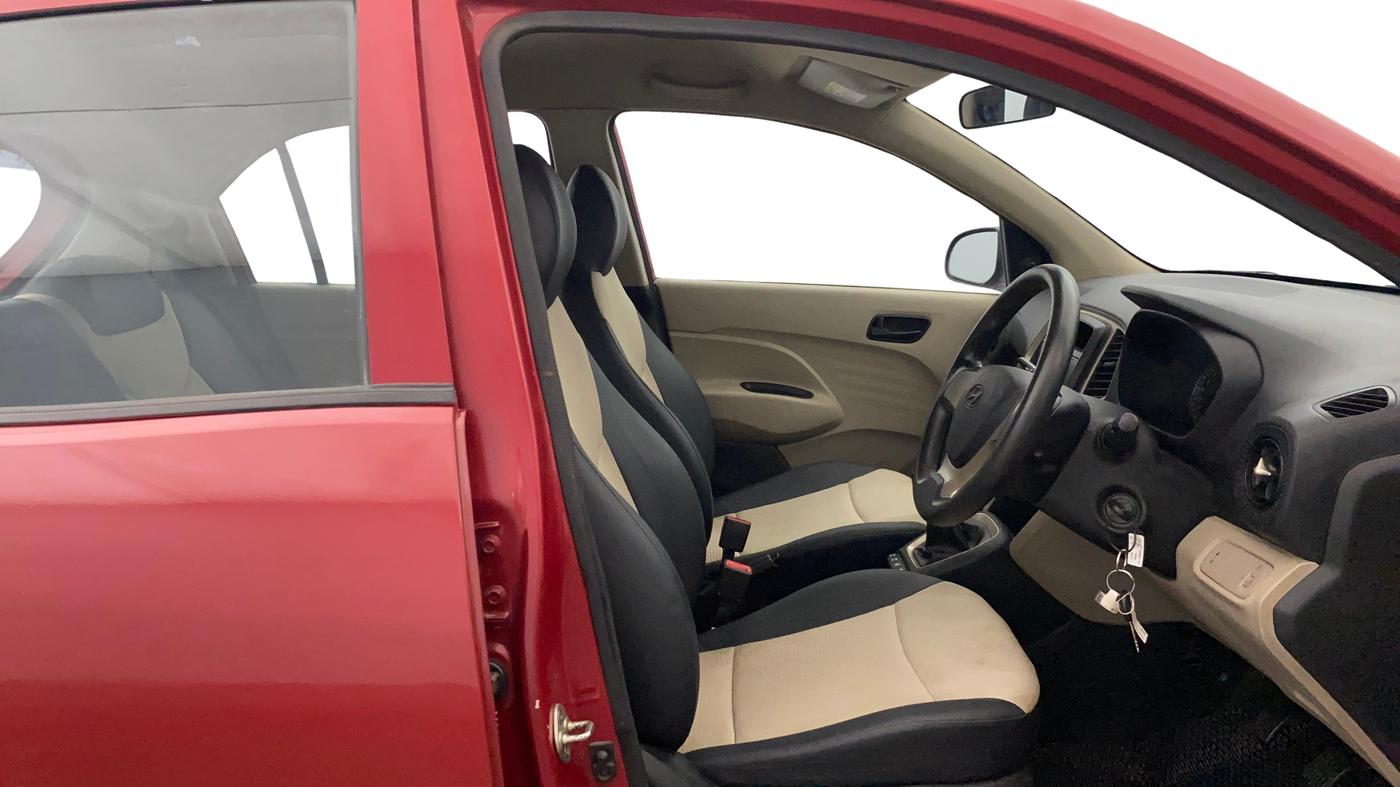 2022 Hyundai NEW SANTRO MAGNA EXECUTIVE CNG, CNG, Manual, 88,216 km, Right Side Front Door Cabin