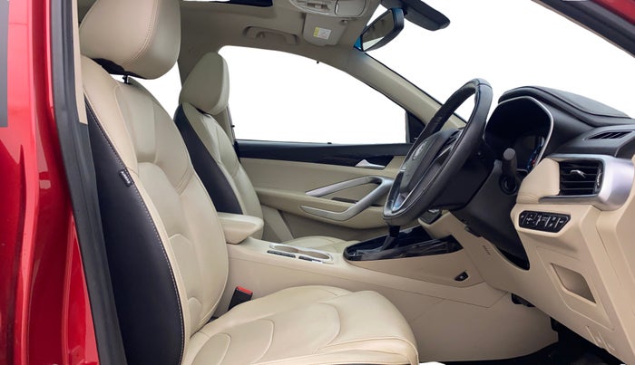 2022 MG HECTOR SHARP 1.5 PETROL CVT, Petrol, Automatic, 51,147 km, Right Side Front Door Cabin