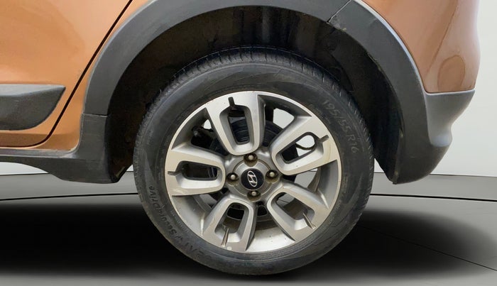 2015 Hyundai i20 Active 1.2 SX, Petrol, Manual, 99,915 km, Left Rear Wheel