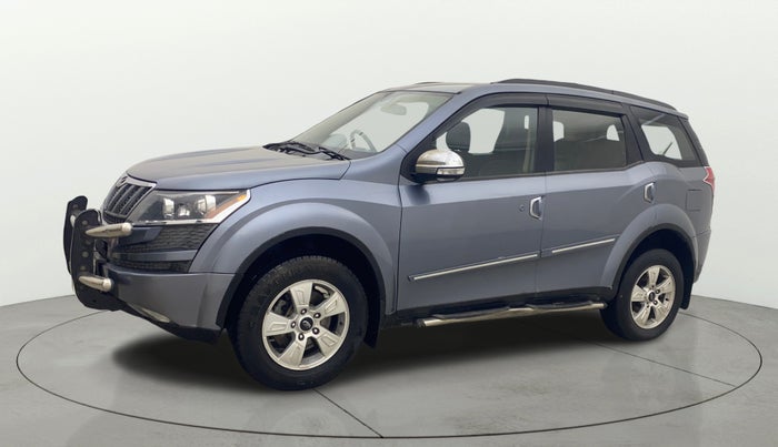 2014 Mahindra XUV500 W8, Diesel, Manual, 71,221 km, Left Front Diagonal