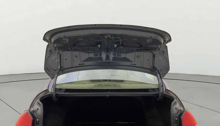 2016 Maruti Ciaz ZXI, Petrol, Manual, 80,686 km, Boot Door Open